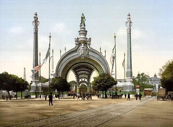 Gran entrada a la Exposición Universal del París, en 1900
